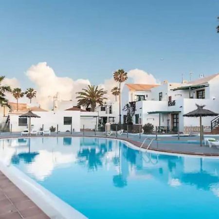 Lovely Apartment Near The Beach With Pool & Wifi Caleta De Fuste Exteriör bild