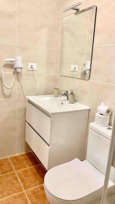 Lovely Apartment Near The Beach With Pool & Wifi Caleta De Fuste Exteriör bild